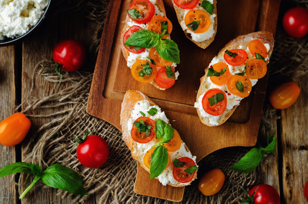 Crostino Di Pomodori E Burrata